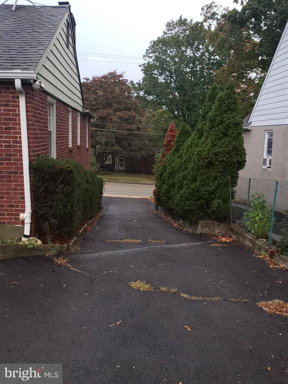 1070 HIGHLAND AVE, Abington, PA 19001