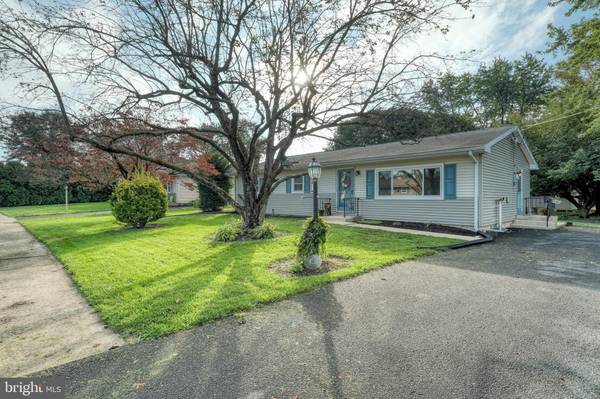 508 MARTIN AVE, Mount Joy, PA 17552