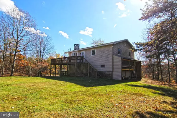 Long Pond, PA 18334,3110 W CLOVER CT W