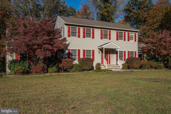 1360 OLDMANS CREEK RD, Swedesboro, NJ 08085