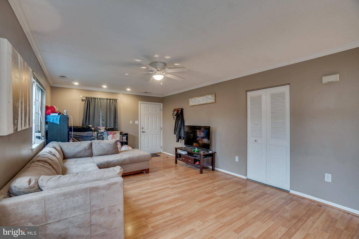 Germantown, MD 20876,52 STONEY POINT CT