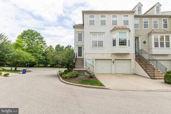 30 ALMOND CT, Lafayette Hill, PA 19444