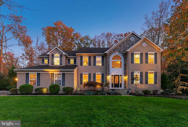 29 SKYLINE CIR, Sewell, NJ 08080