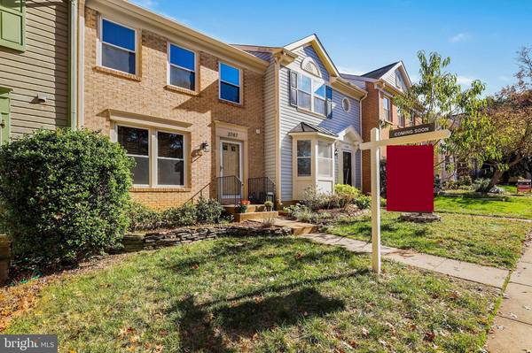 3747 MAZEWOOD LN, Fairfax, VA 22033