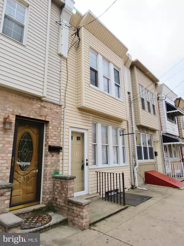 340 SNYDER AVE, Philadelphia, PA 19148