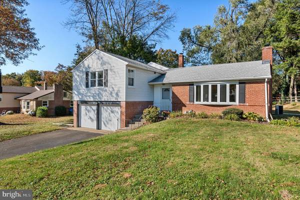 1376 MICHAEL RD, Meadowbrook, PA 19046