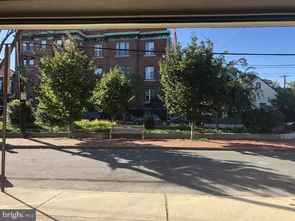 Philadelphia, PA 19147,200 CHRISTIAN ST #20