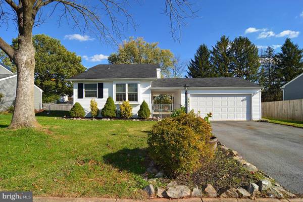 445 POMANDER AVE, Reading, PA 19606