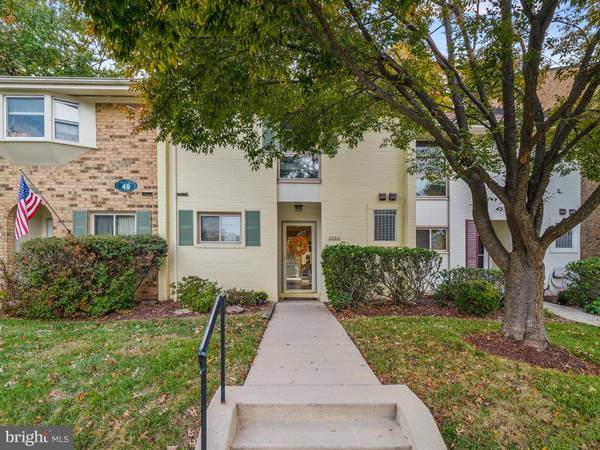 3394 CHISWICK CT #49-D, Silver Spring, MD 20906