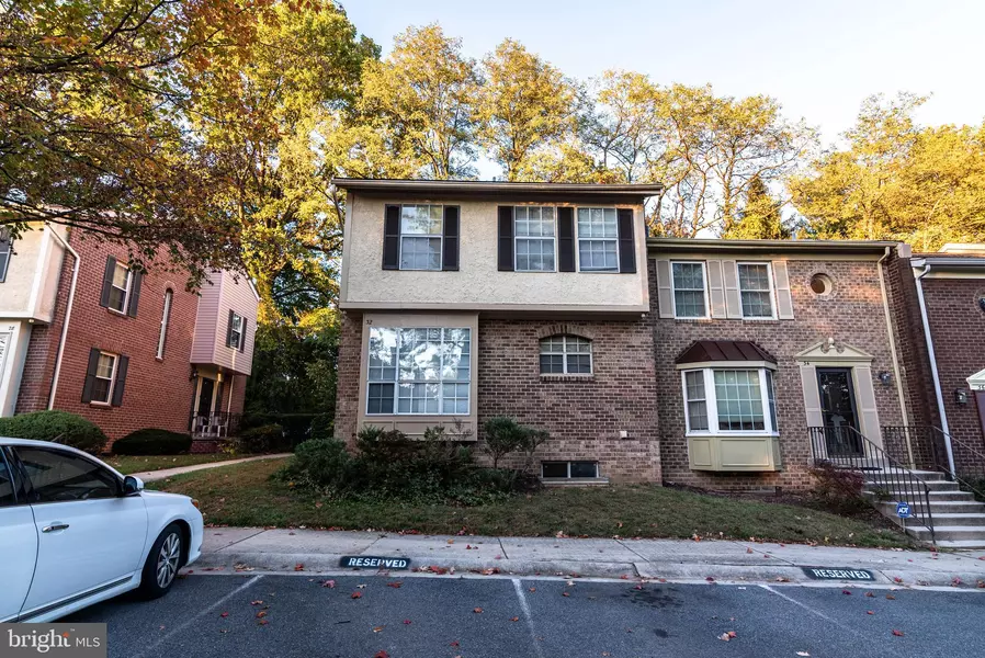 32 DUNSINANE CT #59, Silver Spring, MD 20906