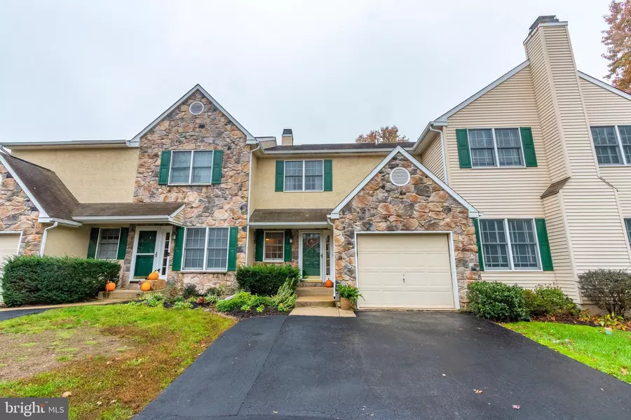 104 INIS WAY, Malvern, PA 19355