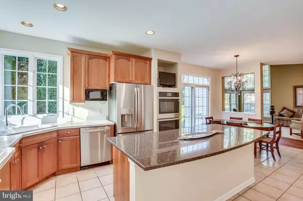 Vienna, VA 22182,8520 IDYLWOOD MEWS CT