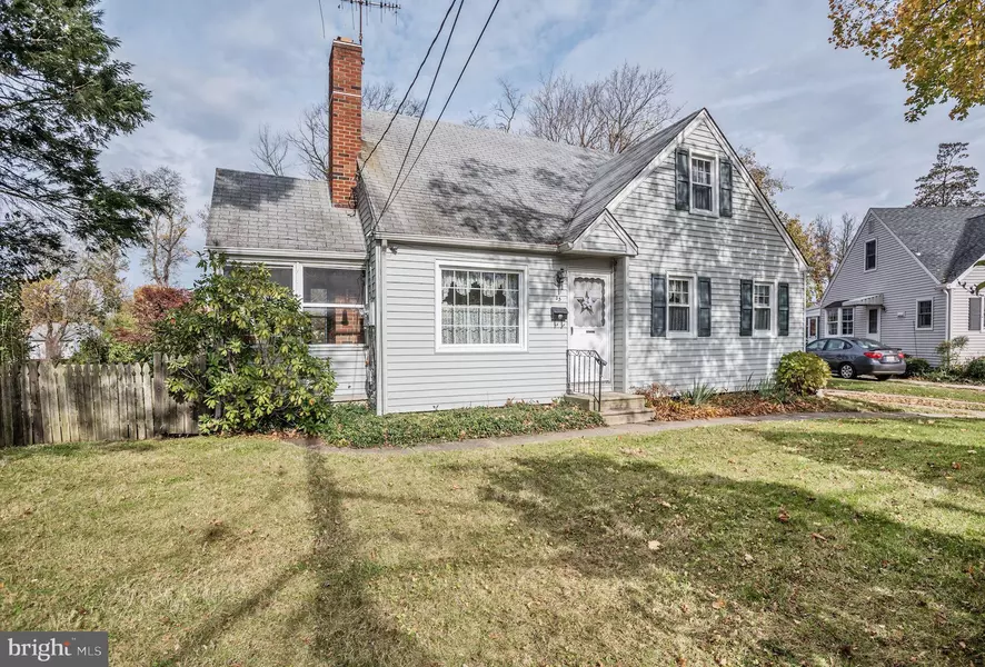 35 RIDGLEY ST, Mount Holly, NJ 08060