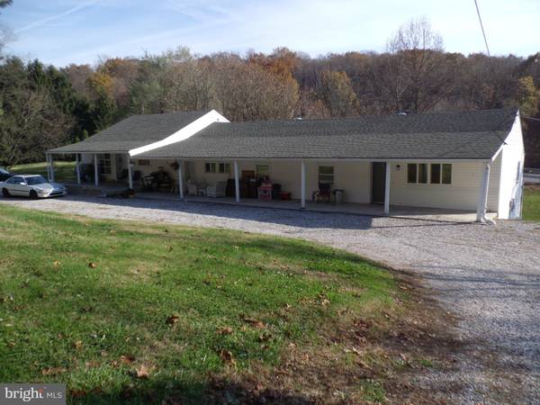 2570 SANGER LN, York Haven, PA 17370