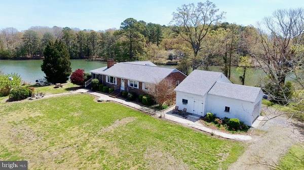 210 CRABHOUSE DR, Reedville, VA 22539