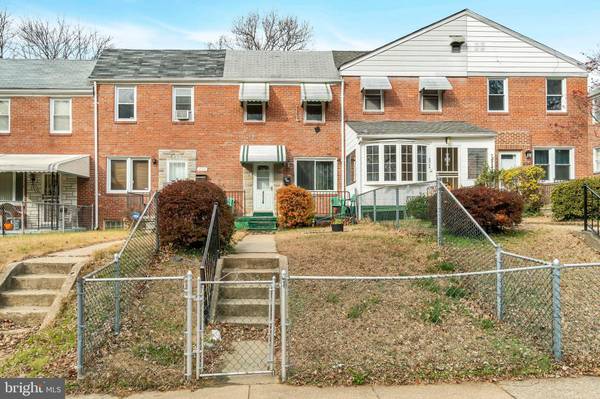 4536 MOUNTVIEW RD, Baltimore, MD 21229