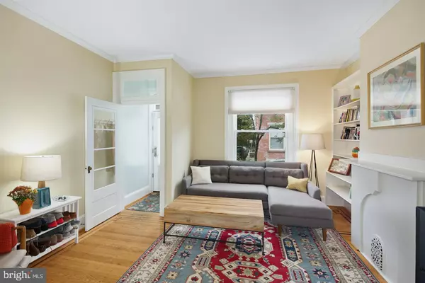 Philadelphia, PA 19130,821 N PENNOCK ST