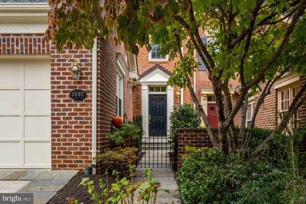 3927 IVY TERRACE CT NW, Washington, DC 20007