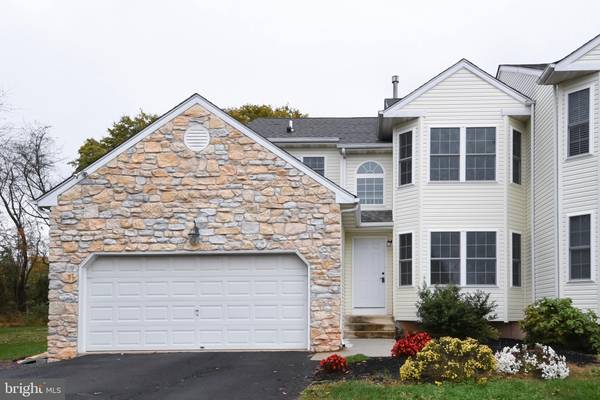 2037 CODY LN, Harleysville, PA 19438