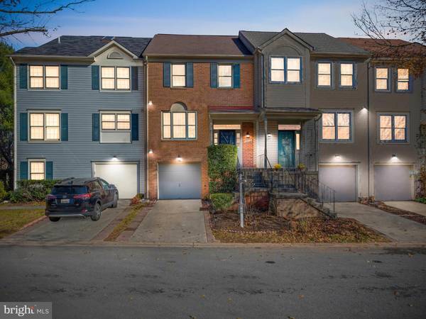 8713 DELCRIS DR, Gaithersburg, MD 20886