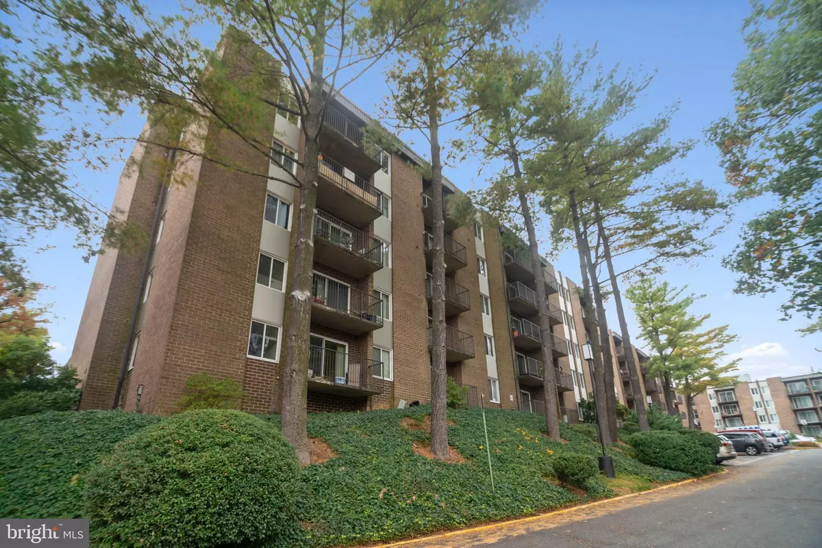 Alexandria, VA 22304,60 S VAN DORN ST #307