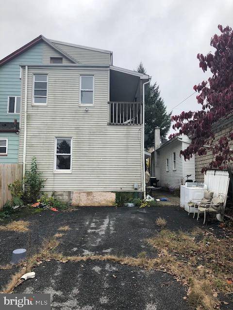 Easton, PA 18042,145 W NESQUEHONING ST