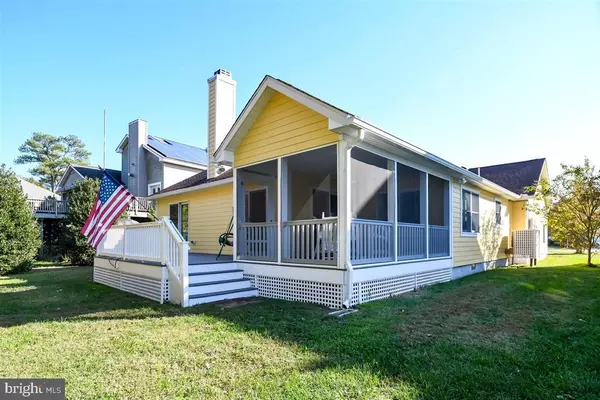 Bethany Beach, DE 19930,490 BETHANY LOOP