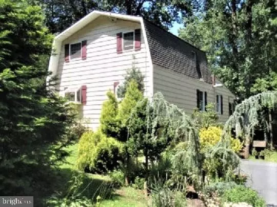 Lebanon, PA 17042,905 MOUNT WILSON RD
