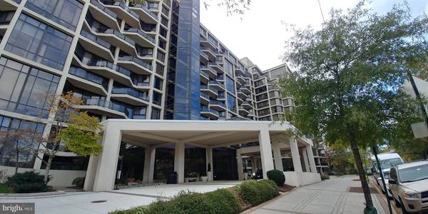 1530 KEY BLVD #409, Arlington, VA 22209