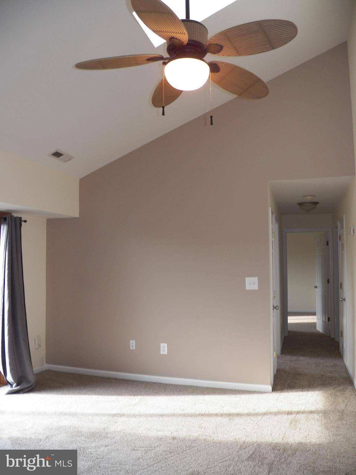 5216 RAVENS CREST DR E, Plainsboro, NJ 08536