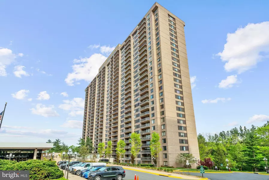 3705 S GEORGE MASON DR #414S, Falls Church, VA 22041