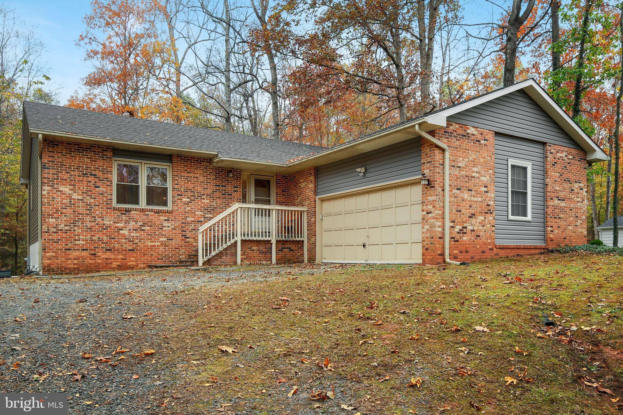 Nokesville, VA 20181,9606 LEETA CORNUS LN