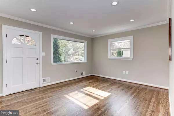 Manassas Park, VA 20111,109 ALPINE ST
