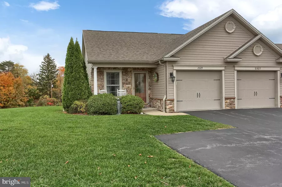 2329 GLEIM DR, Enola, PA 17025