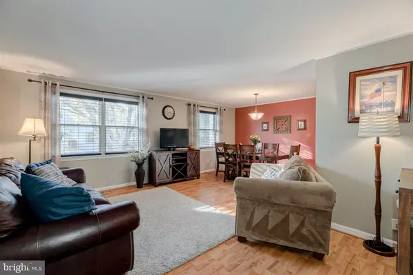 Alexandria, VA 22315,6518 BROOKLEIGH WAY