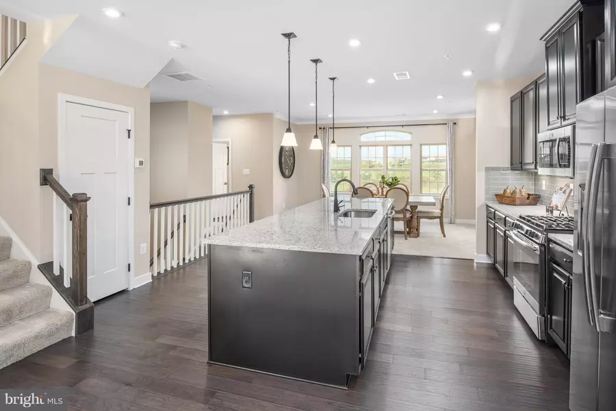 5955 ETTERBEEK ST #J, Ijamsville, MD 21754