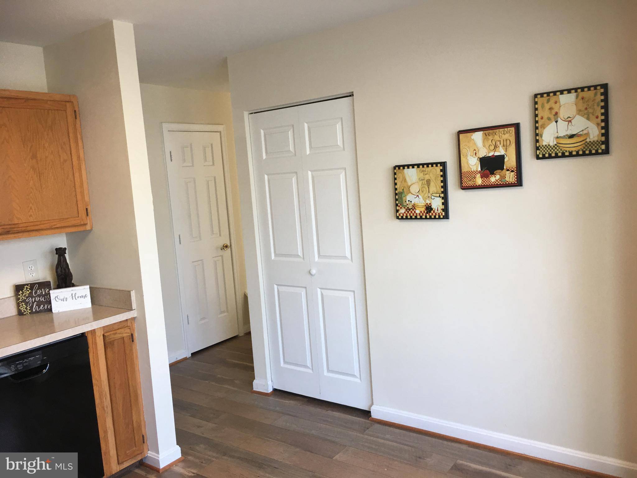 Suitland, MD 20746,4114 APPLE ORCHARD CT #7