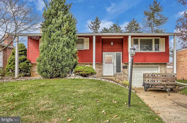 3520 MARCH DR, Camp Hill, PA 17011