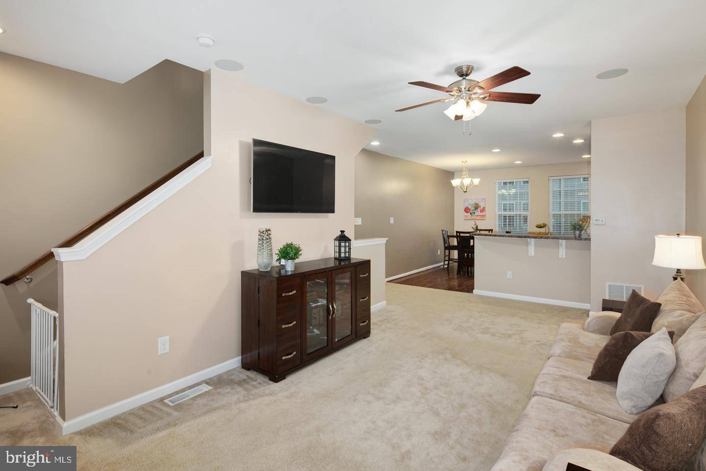 Somerdale, NJ 08083,16 TYLERS CT