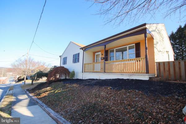 404 E 2ND ST, Birdsboro, PA 19508