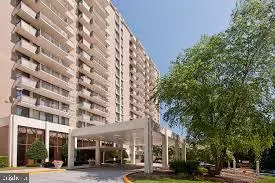 6100 WESTCHESTER PARK DR #TR34 (UNIT# 403), College Park, MD 20740