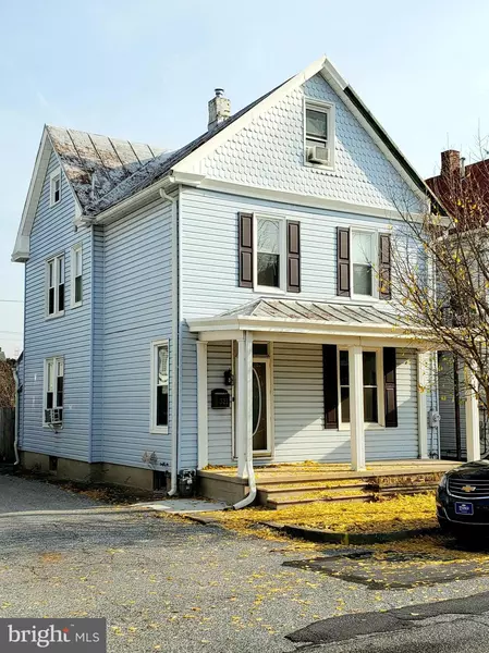 321 GEARY AVE, New Cumberland, PA 17070