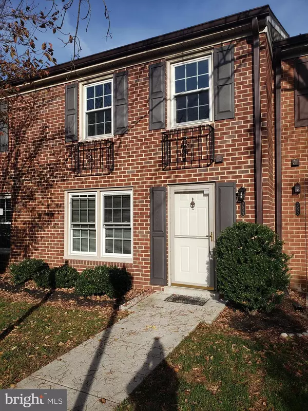 5633 INDEPENDENCE CIR, Alexandria, VA 22312