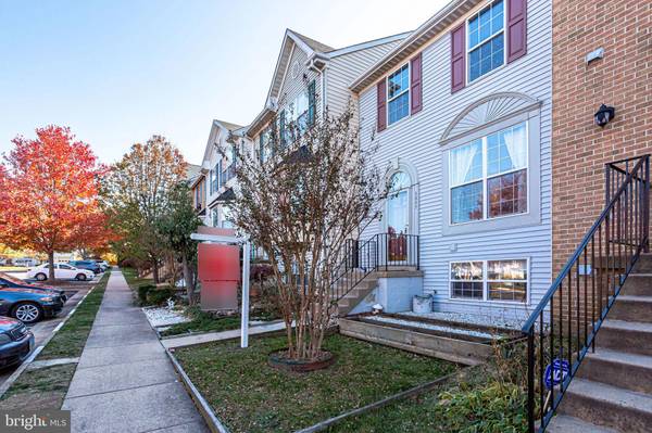 5647 SHERBORNE KNLS, Centreville, VA 20120