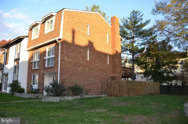 Springfield, VA 22153,8080 TRIBUTARY CT