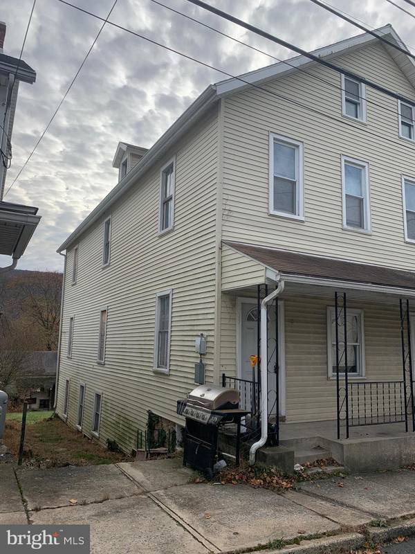 Williamstown, PA 17098,518-520 W MARKET ST