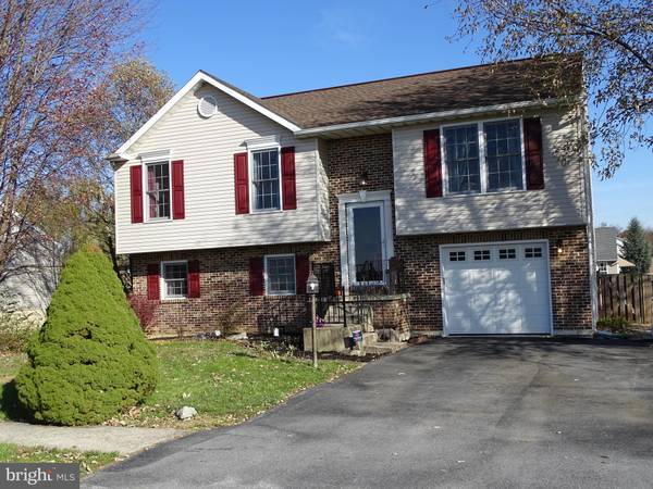 14966 CEDARBROOK DR, Greencastle, PA 17225