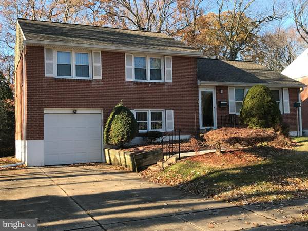 1005 FAUN RD, Wilmington, DE 19803