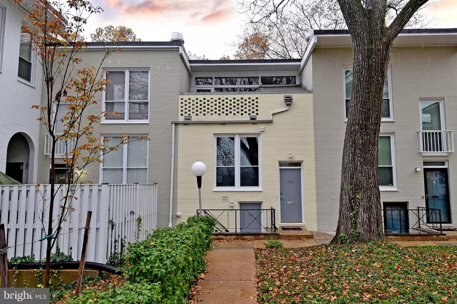 54 G ST SW #113, Washington, DC 20024