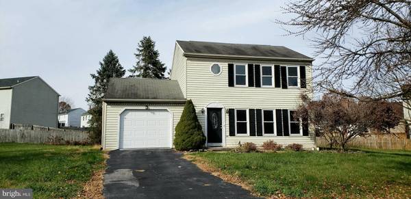 988 KINGS WAY W, Hummelstown, PA 17036